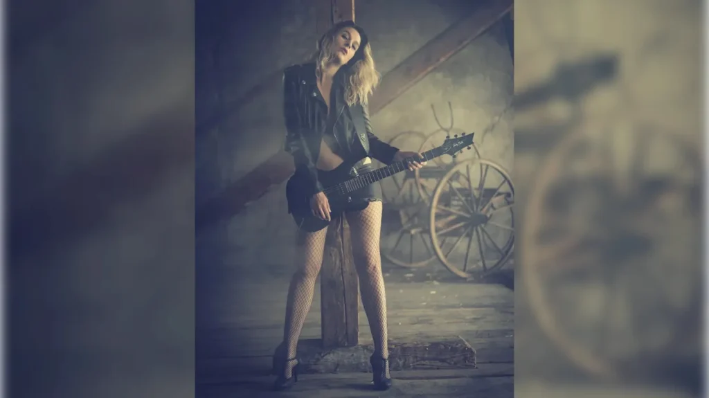 Who is 2DaCore? 4 who is 2dacore?