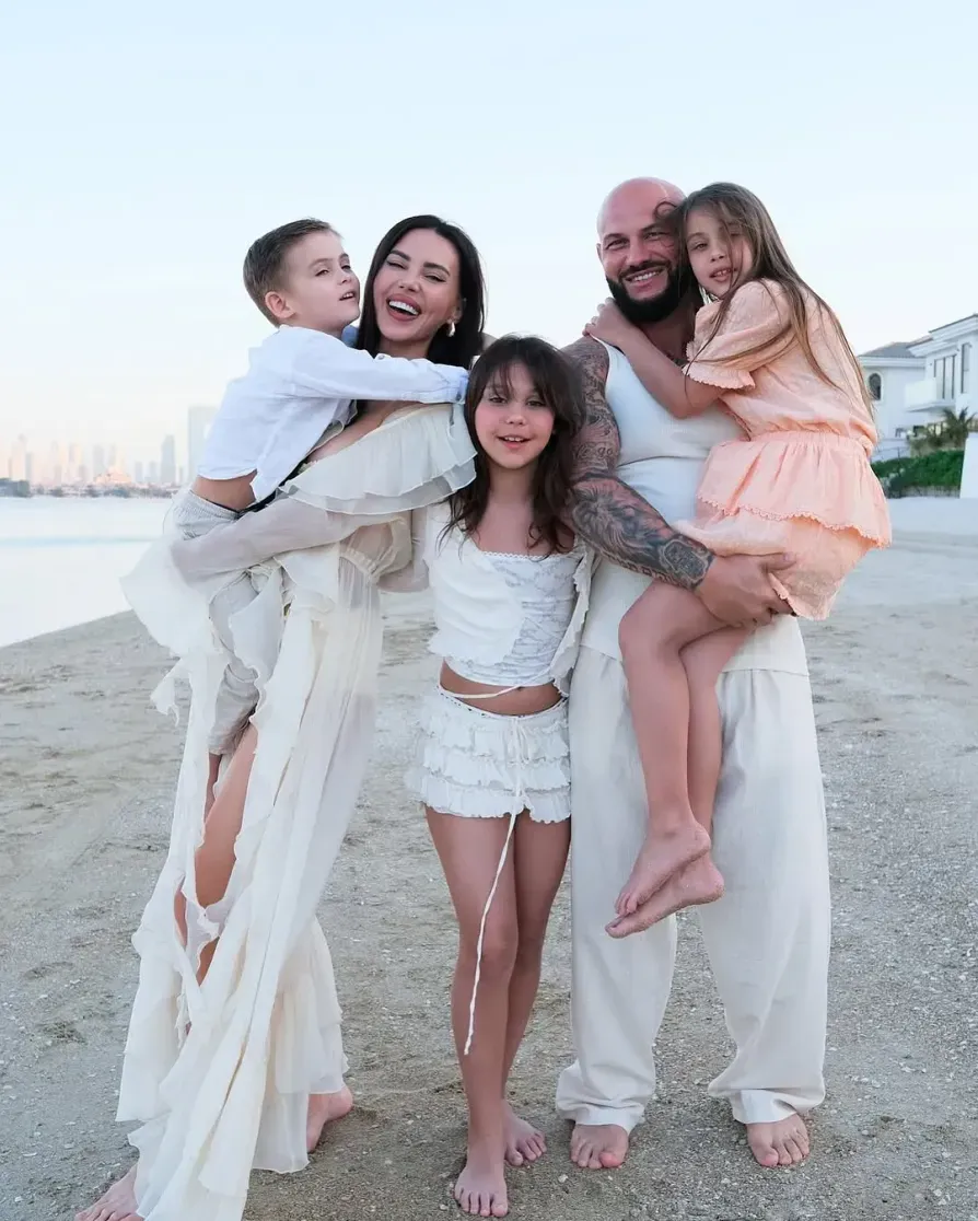 Jinsiy aloqada bolgan qizning fotosurati Garden Ringda jinsiy massaj