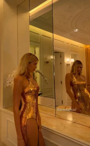 Lena Perminova, Alesya Kafelnikova & Candice Swanepoel Shine at Monot’s Exclusive Dinner