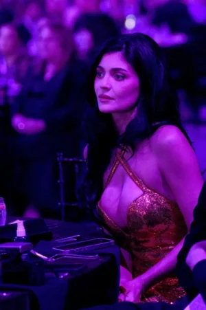 kylie jenner supports timothée chalamet at palm springs