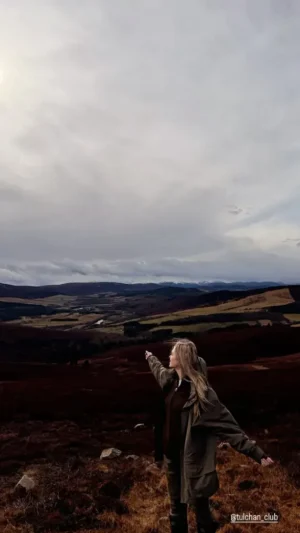 Ksenia Sukhinova Visits Yuri Shefler’s $90M Tulchan Estate 6 ksenia sukhinova visits yuri shefler’s $90m tulchan estate