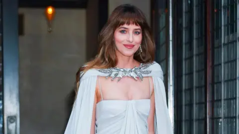 dakota johnson